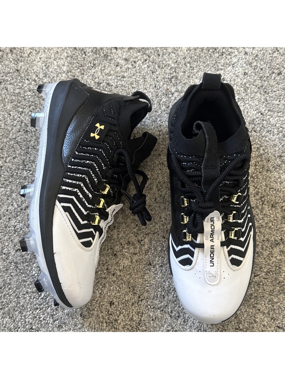 Under Armour Harper 9 Pro TPU Baseball BLACK/WHITE 3027444-001 Men’s Size 9.5